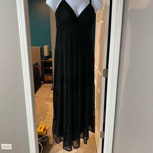 Torrid size 1 maxi dress